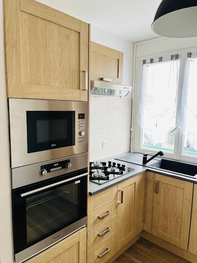 Appartement Spacieux Clichy-sous-Bois ภายนอก รูปภาพ